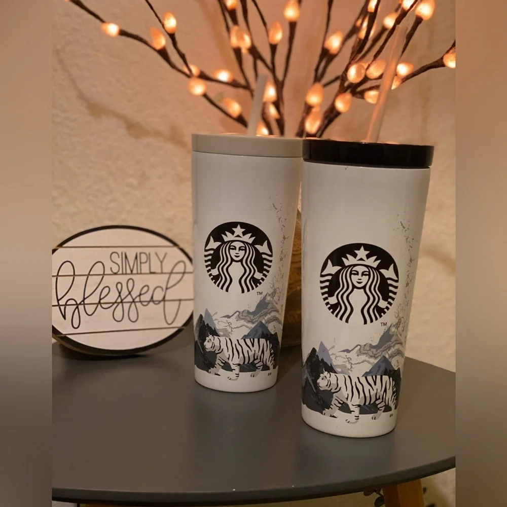 Bundle of 2 Starbucks tumblers - Picture 2 of 5